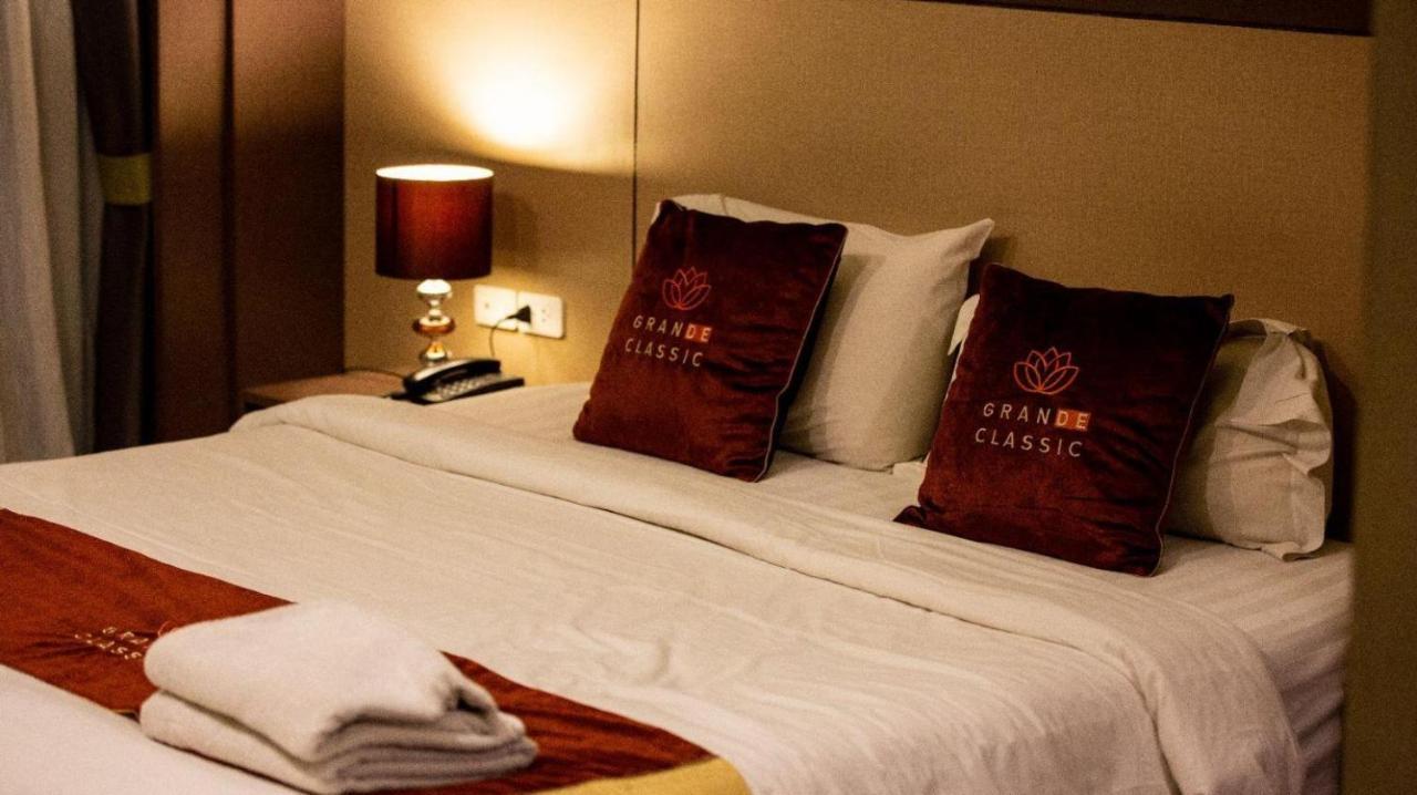Grande Classic By Goad Avadhess Hospitality 1 Km Walking Street Pattaya Beach Esterno foto